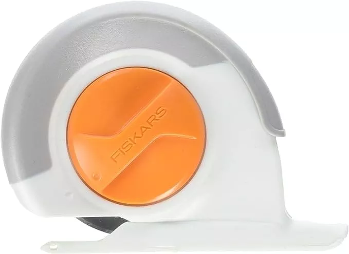 Fiskars Chenille Maker - Rotary & Chenille Cutter - 60mm